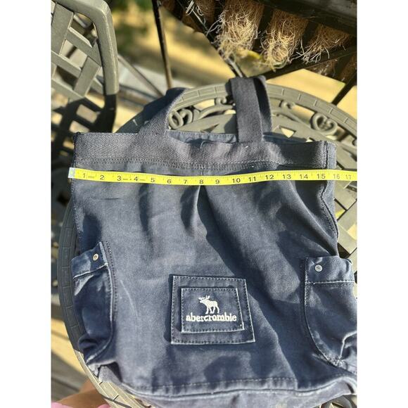 Vintage Y2K Abercrombie Navy Canvas Tote Bag 2000s Logo Shoulder Bag A&F - Picture 5 of 7